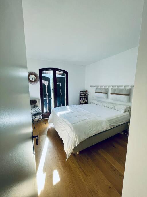 Superbe Appartement Sur Vence Exterior photo